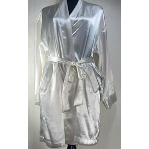 Victoria's Secret White Satin Robe